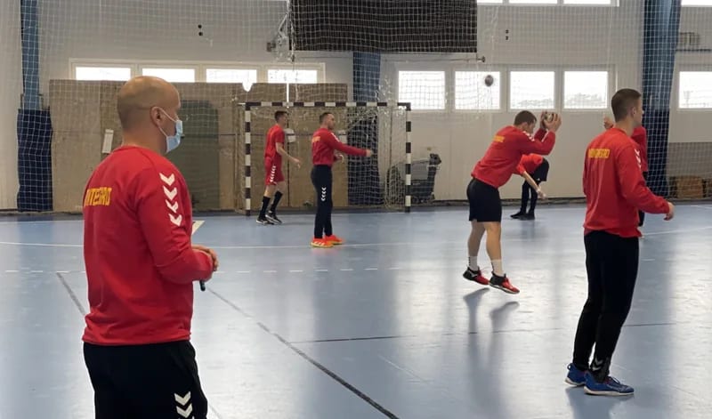 Zoran Roganović vodi “lavove” protiv Sjeverne Makedonije