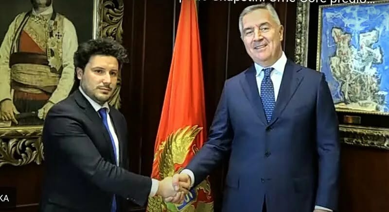 Đukanović predložio Abazovića za mandatara