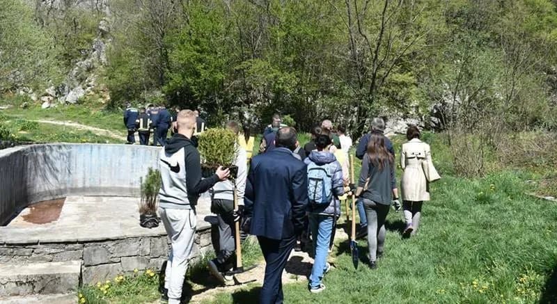 Za treći rođendan 100 novih sadnica u eko-parku "Blace"