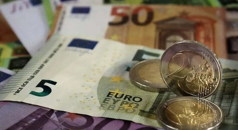 Kreditno zaduženo skoro 150.000 građana