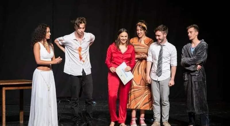 Pet nagrada za gimnazijalce na Festivalu dramskih amatera