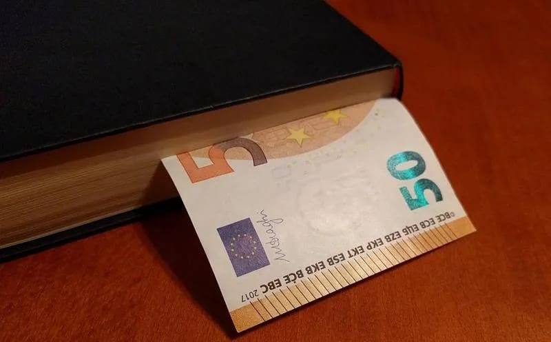 Za talentovane učenike 166 stipendija