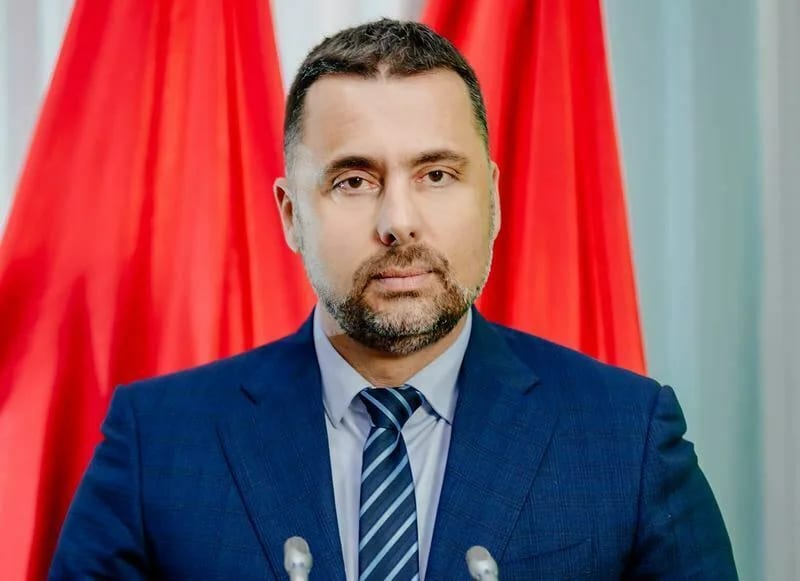 Đurović Rakočeviću: Formirajte Vladu i riješite problem kao i minulih godina