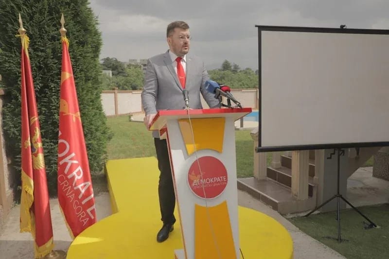 "Više stotina birača u Šavniku u zoni krivične odgovornosti"