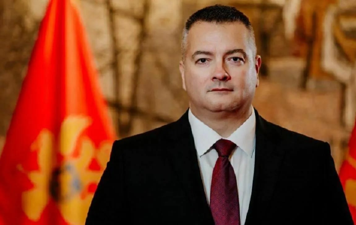Vuksanović podnio ostavku