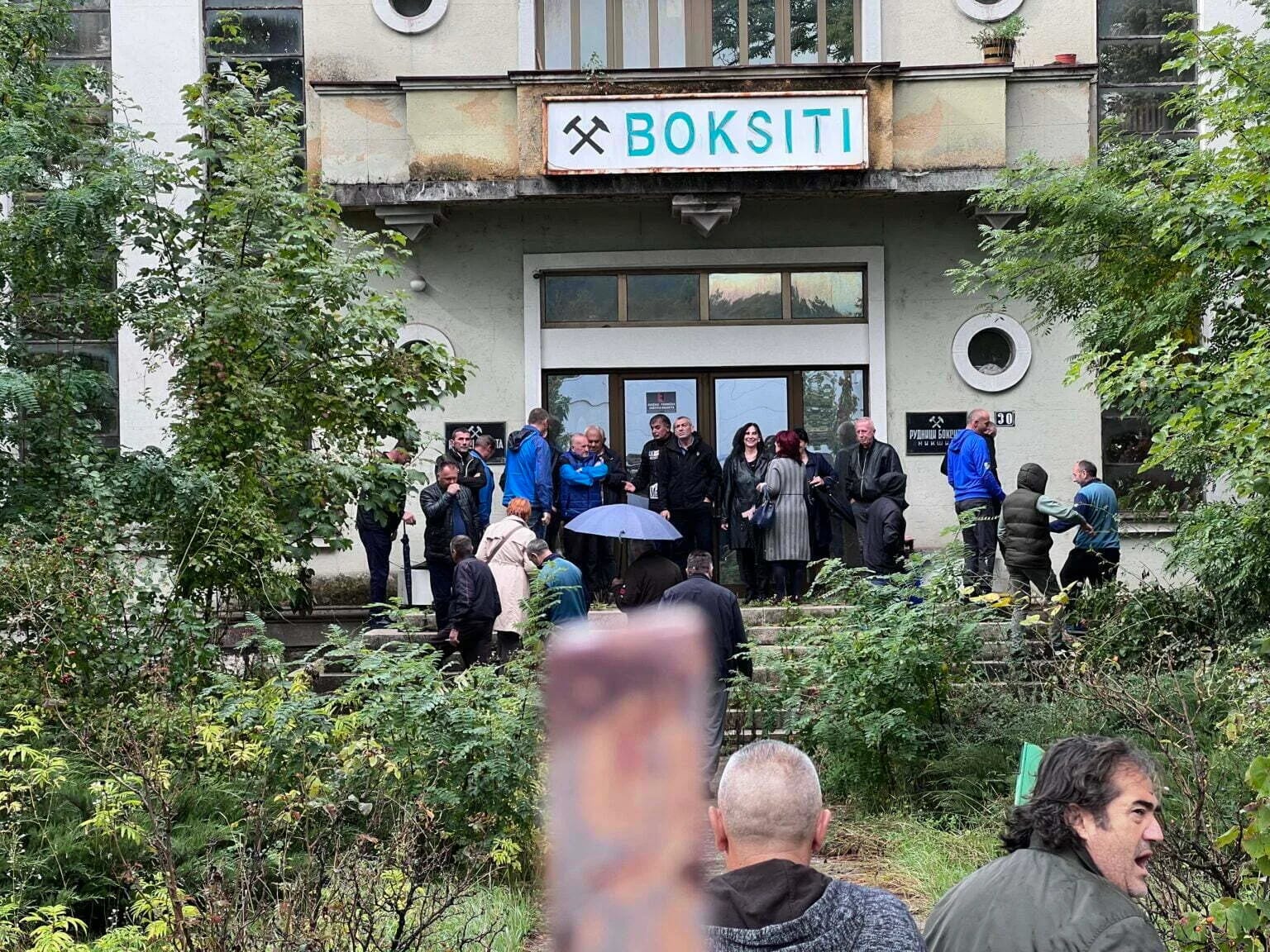 Sjutra protest bivših radnika rudnika Boksita ispred zgrade VDT-a