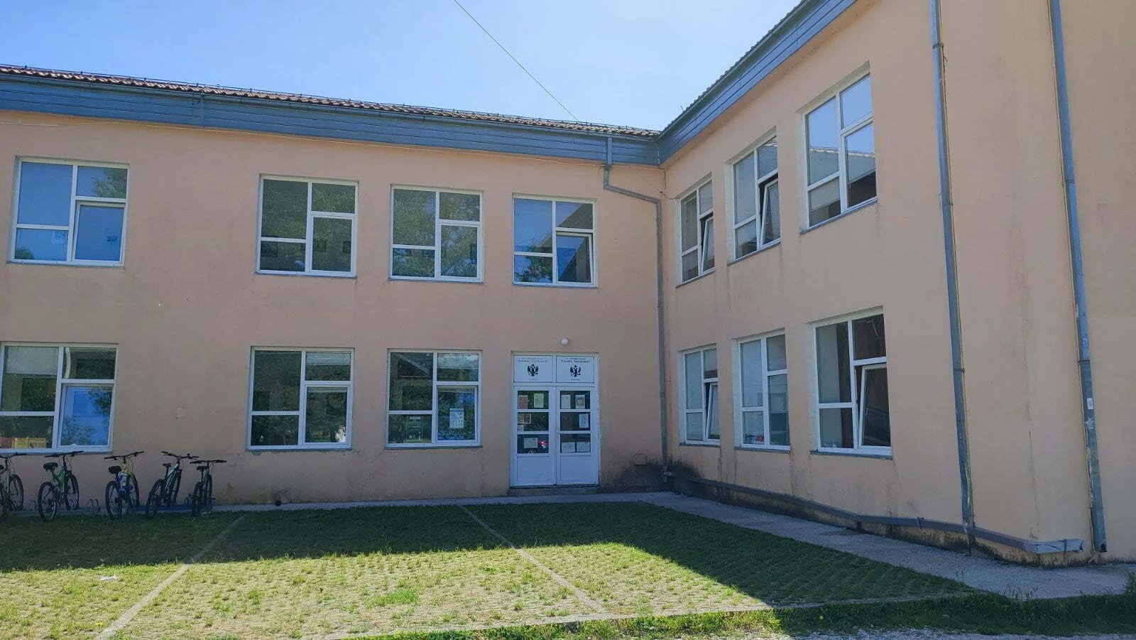 Nagrađen projekat "Eko kutak za saradnju" OŠ "Radoje Čizmović"