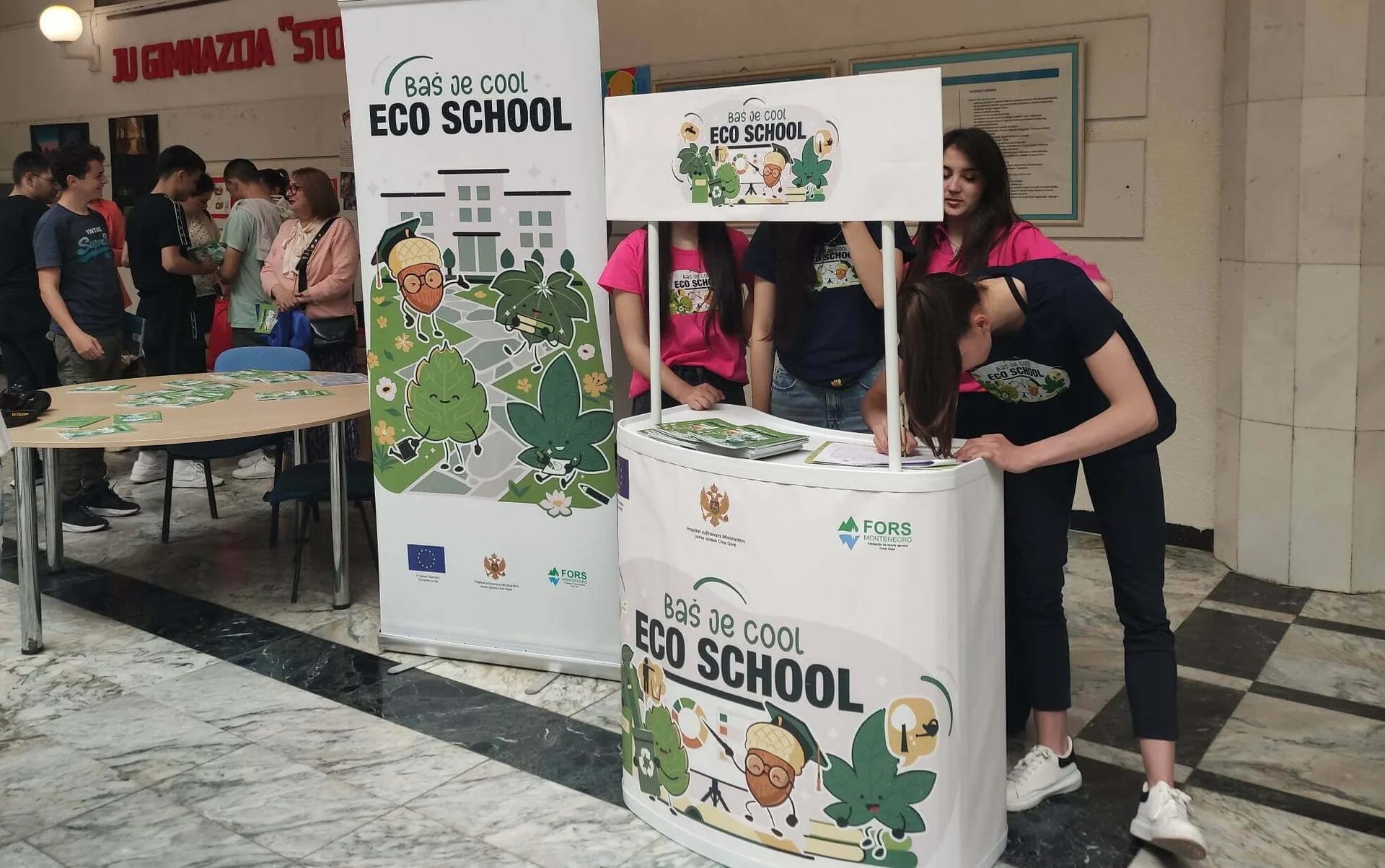 Novo osvjetljenje za učenike četiri škole u Nikšiću