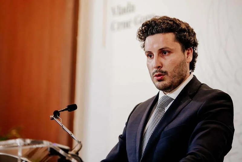 Abazović: Prihodi 455 miliona eura veći nego lani