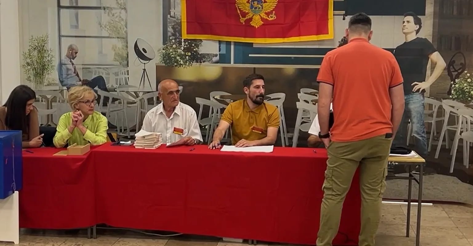CDT: PES 26 odsto, Zajedno 23, ZBCG 15,1, Hrabro se broji 13, SDP i SNP ispod cenzusa
