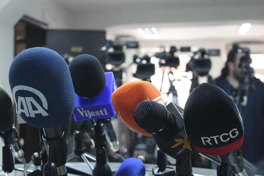 Od juče uvećane dnevnice novinarima kad rade nedjeljom