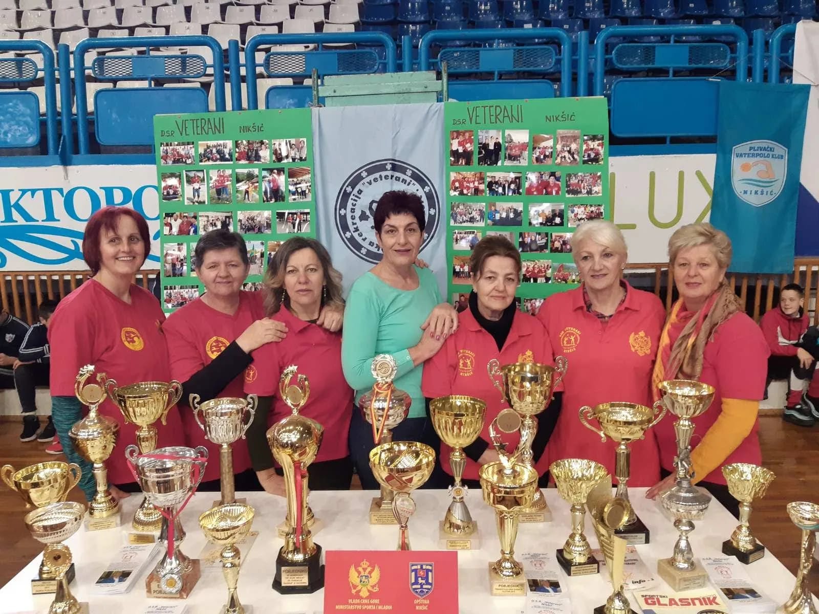 Četiri medalje za veterane Nikšića