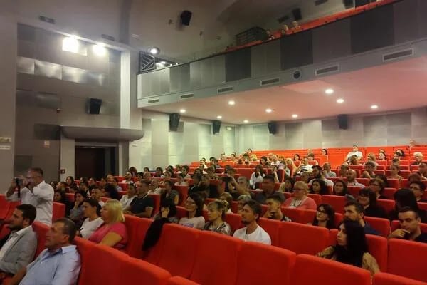 U Nikšićkom pozorištu od sada i savremeni digitalizovani bioskop