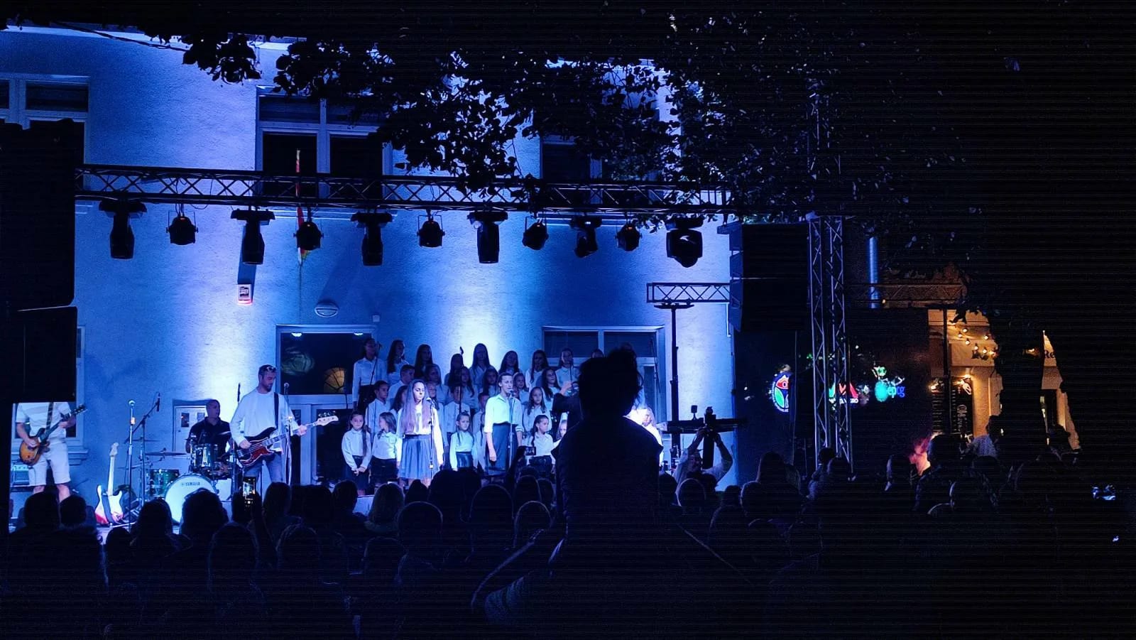 (VIDEO) Festival "Korzo" - "Jedinstven spoj kulture, dobre zabave i tradicije"