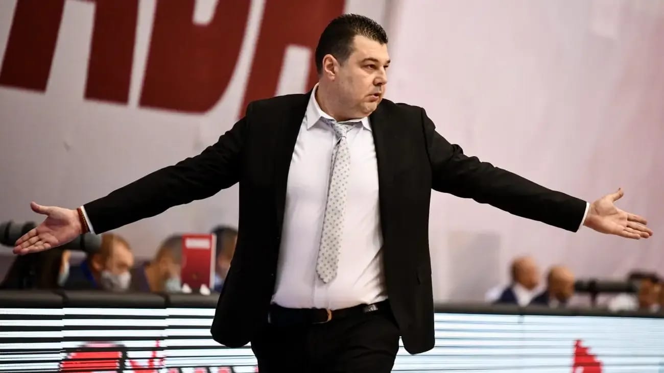 Dragan Nikolić više nije trener Sutjeske
