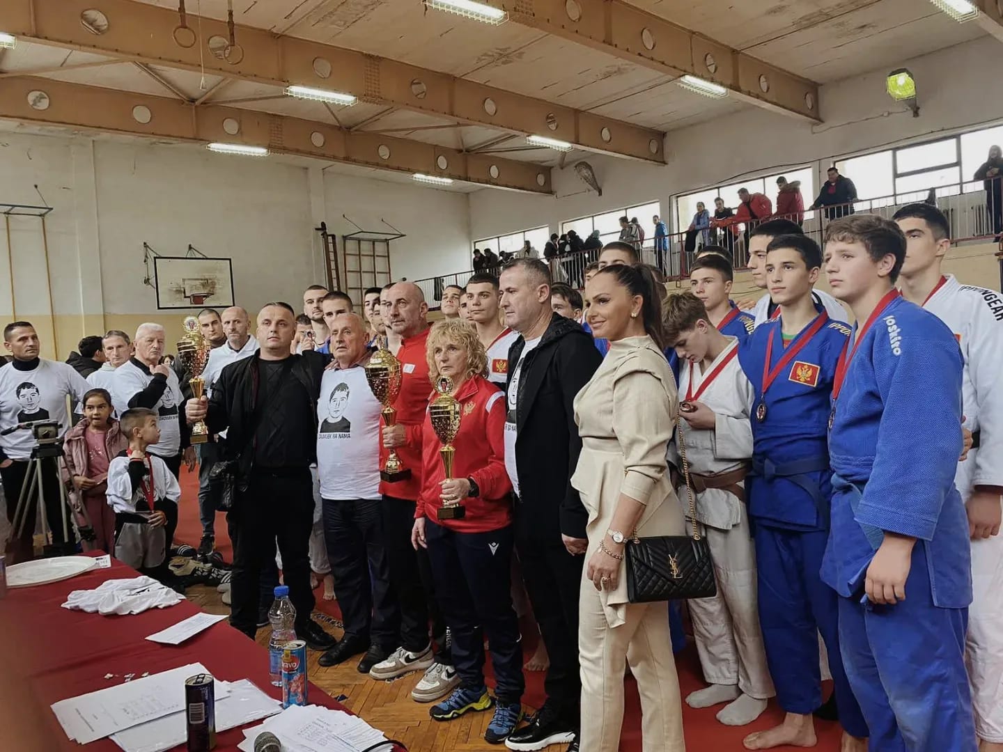(VIDEO) Nikšićanin objavio spot za singl "Komšo je puka'"