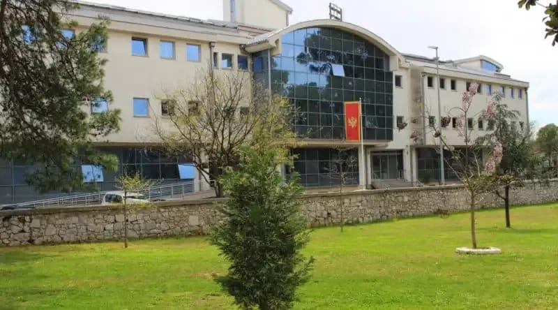 Prosvjetarima ponudili plate veće 15% najkasnije do kraja septembra