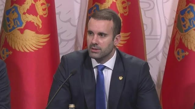 Spajić: Od neobavezujuće Rezolucije nećemo dobiti ništa, a neće biti ni štete