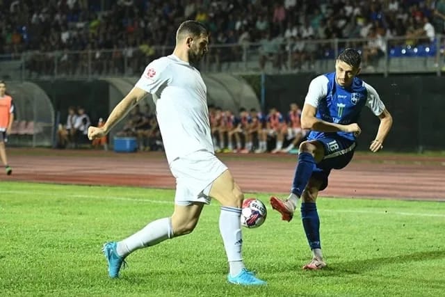 Sutjeska izgubila od Mornara
