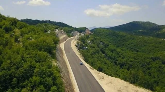 Raspisan tender za adaptaciju puta Čevo – Bijele Poljane – Riđani
