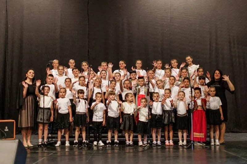 Djeca kroz pjevanje rastu