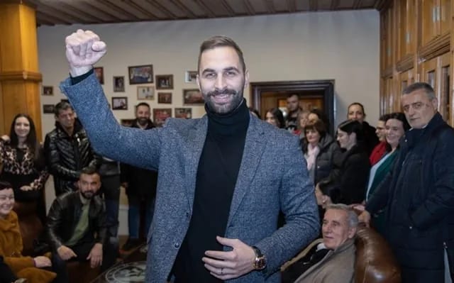Muratović: Slušamo probleme i savjete građana