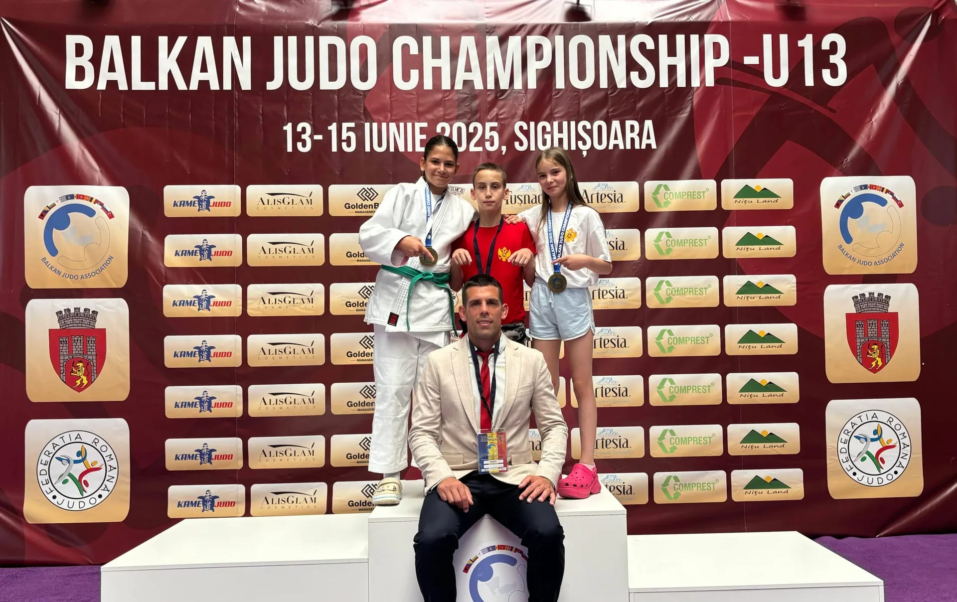 Zlato za Matunović i Vukićević: Crnogorski džudisti osvojili 11 medalja na Prvenstvu Balkana za mlađe pionire