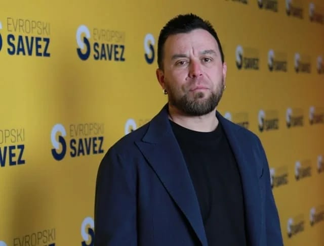 Radojičić: Festivali i koncerti koje posjećuju Kovačević i Vuković da se tretiraju novčano, kao vanpansionska kategorija