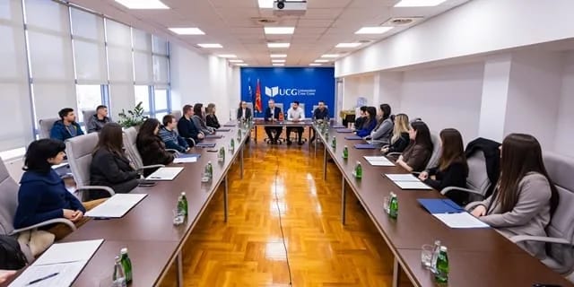 UCG dodijelio 21 stipendiju u okviru inicijative „Stipendije najboljima, posao kod najboljih"
