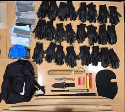 Navijačke grupe na meti policije, šest uhapšenih, oduzeti puška i noževi
