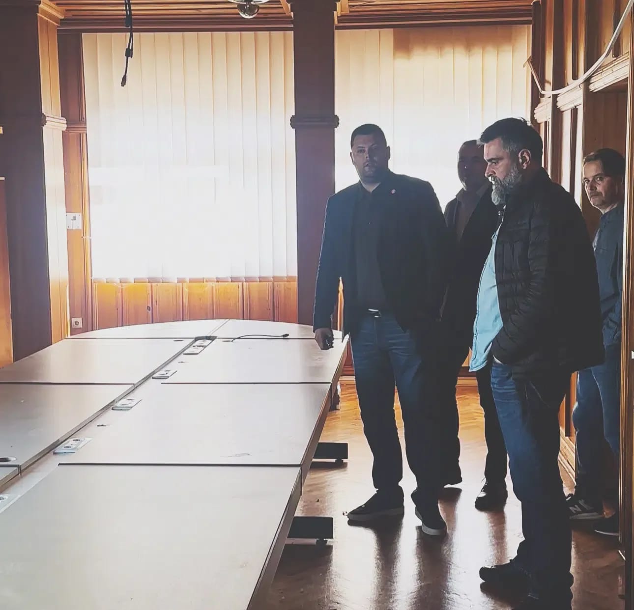 Kovačević u doskorašnjim prostorijama DPS-a: Siguran sam da su nekada, kada se u ovaj objekat ulazilo, na tim mjestima bila vrata