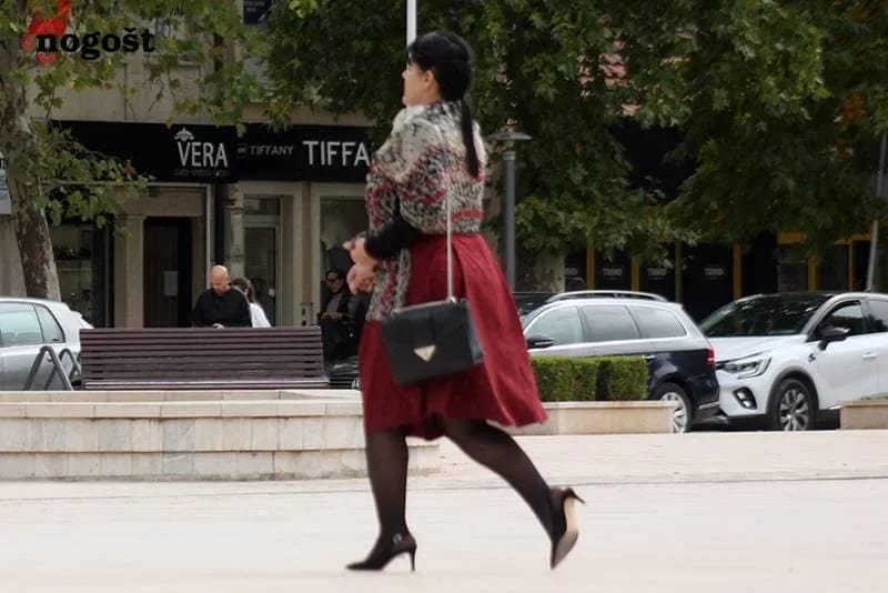 2025-10-01