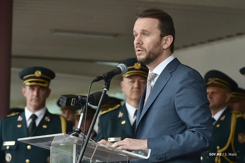 Plate u Vojsci Crne Gore biće povećane od 10 do 15 odsto