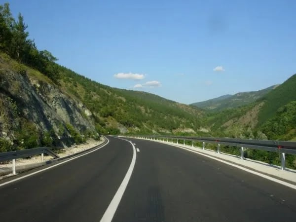 Putevi uglavnom suvi