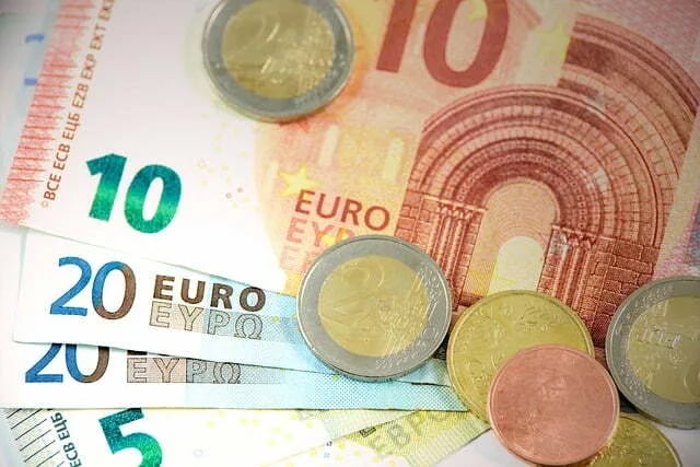 Prosječna zarada u maju 710 eura