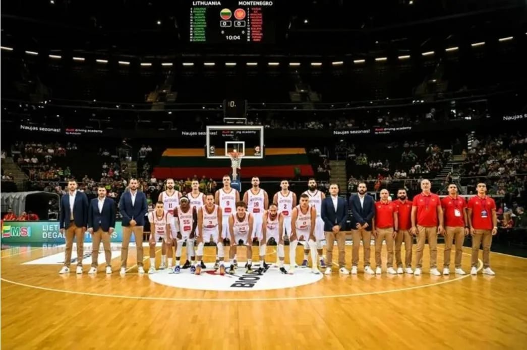 Tijesan poraz Crne Gore na startu EP, sudijska odluka u finišu razbila nade u pobjedu