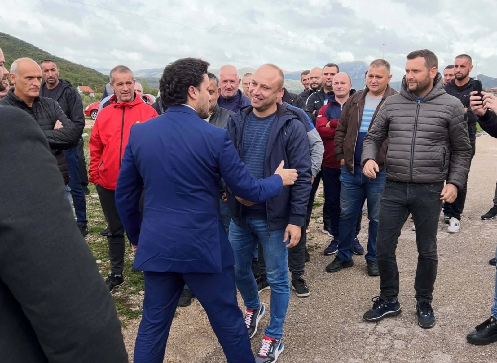 "Moramo da završimo posao, Crna Gora mora da aktivira Željezaru i da proizvodi struju"