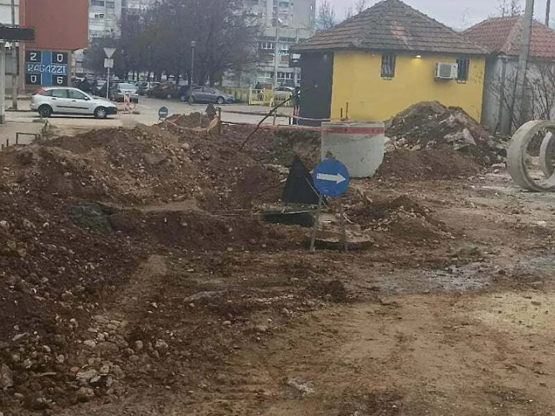 Građani negoduju zbog zatvaranja ulice, Cicmil: Radovi će biti gotovi do utorka