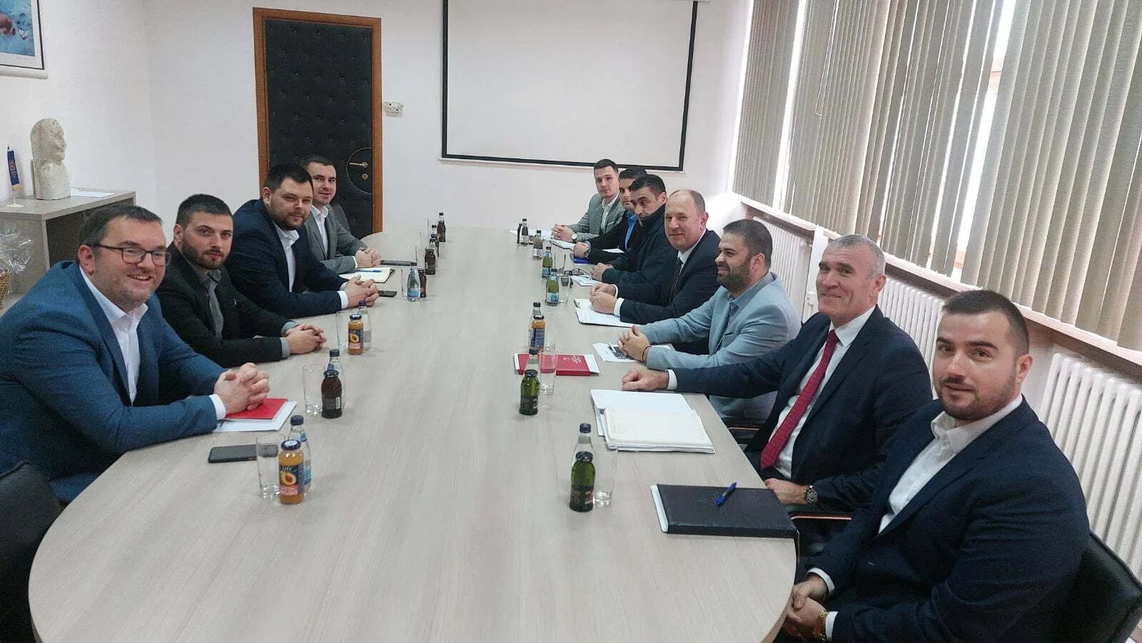 "Naći model kako da Opština Nikšić ostvari prihode od Bilećkog jezera"