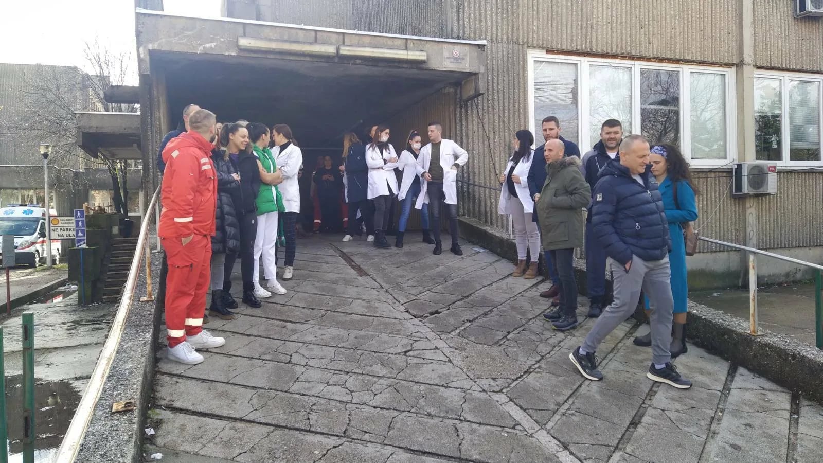 "Pozivamo na razumijevanje najodgovornijeg posla i prestanak linča zaposlenih Hitne pomoći"