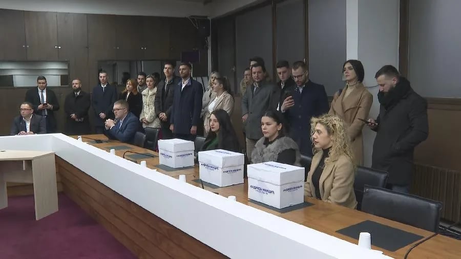 DF predao predlog za predsjedničku kandidaturu Mandića