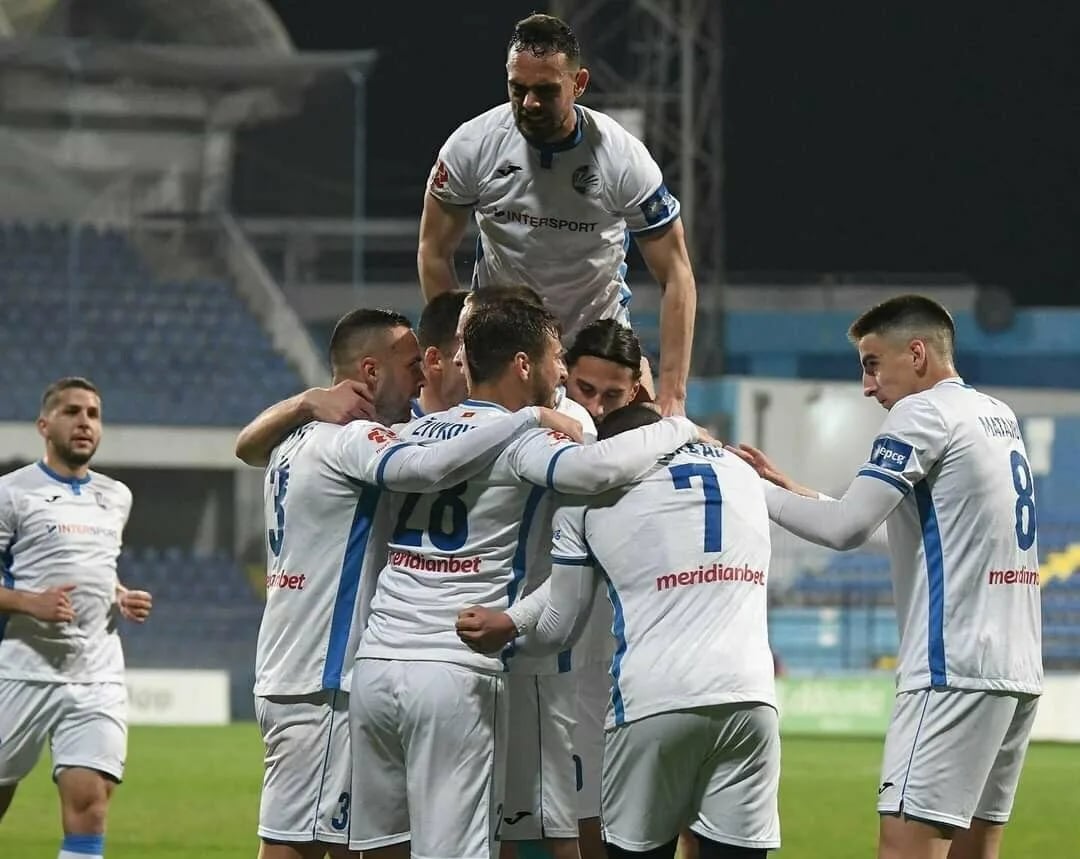 "Plavi" protiv Tuzana