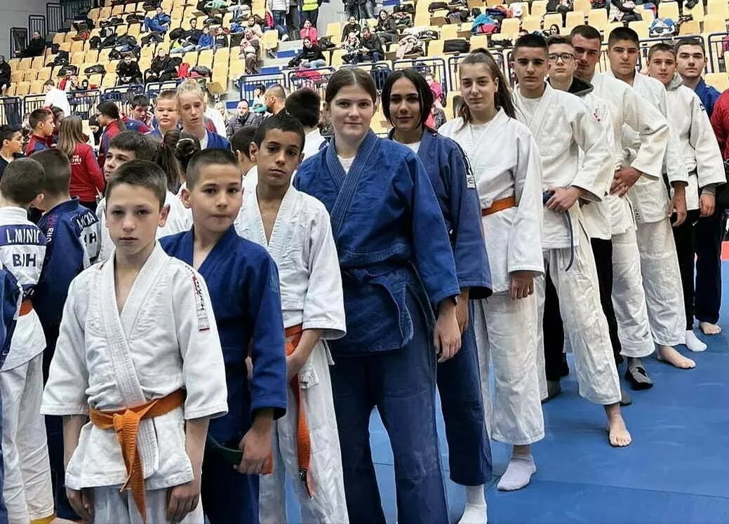 "Trebjesi" 17 medalja u Sarajevu