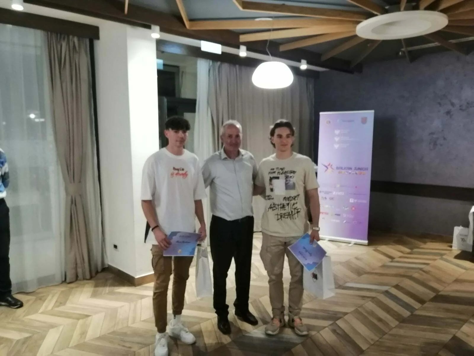 Učenici iz Crne Gore treći na "Balkan junior" takmičenju