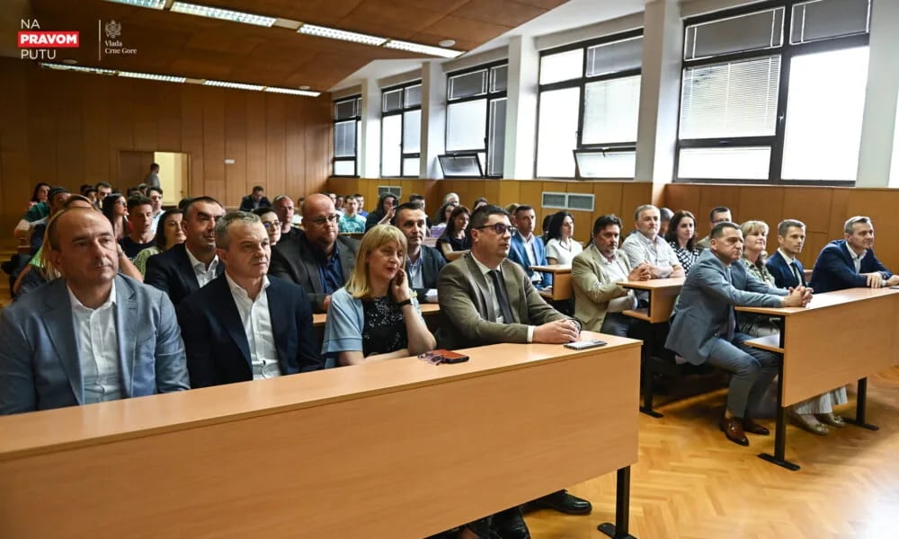 U Nikšiću počela Ljetnja škola „Zelena energija je budućnost – o njoj učimo, ona pripada nama“