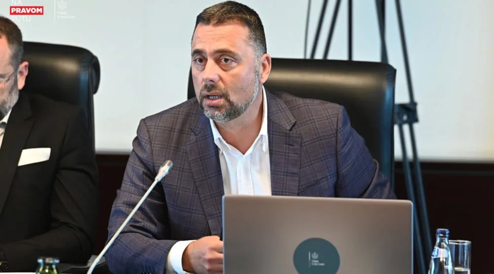 Đurović podnio ostavku