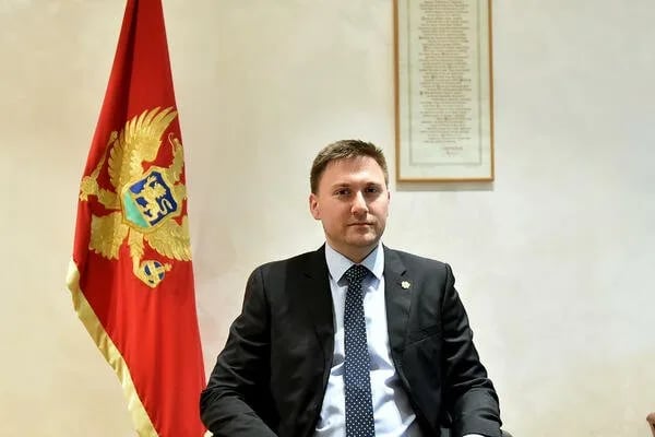 Šimun: Provjerićemo sve diplome, krenućemo od ministarstva