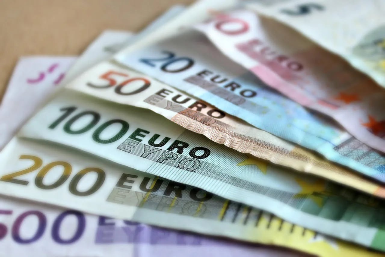 Crna Gora mora snažnije protiv pranja novca, prijeti deset kriminalnih grupa