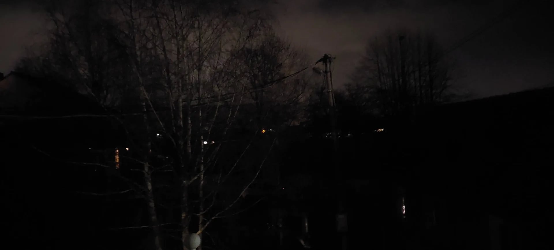 (VIDEO) Dio Školske ulice u Kličevu već tri mjeseca bez javne rasvjete