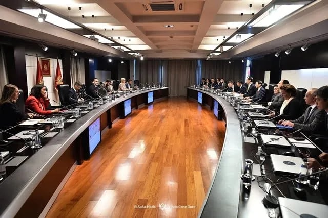 Vlada usvojila informaciju o realizaciji projekta Solari 5000+